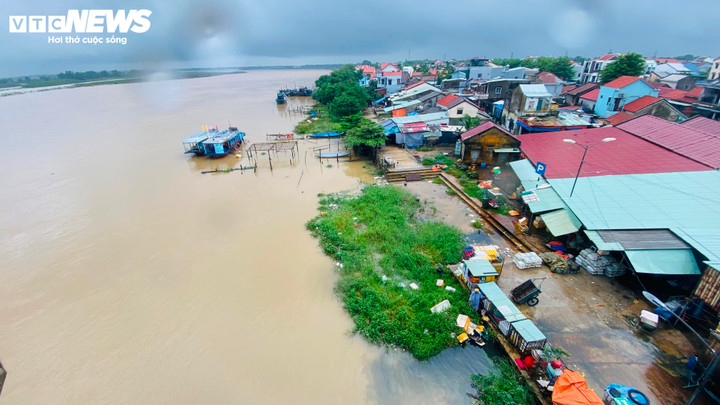 Dự báo từ nay đến 1h ngày 18/11, các địa phương trong tỉnh Quảng Nam tiếp tục có mưa vừa, mưa to, có nơi mưa rất to.