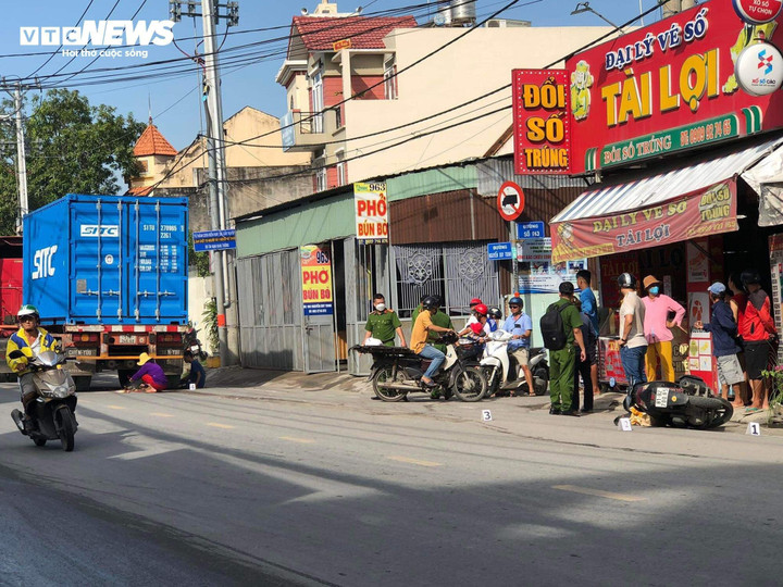 Ngày 13/11, khu vực đường Nguyễn Duy Trinh xảy ra vụ tai nạn thương tâm khiến 1 người tử vong.
