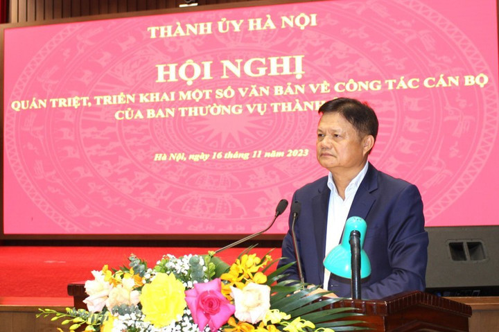 Trưởng Ban Tổ chức Thành ủy Vũ Đức Bảo quán triệt 2 văn bản quan trọng của Ban Thường vụ Thành ủy.