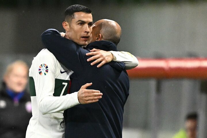 In the final match, Ronaldo and his teammates will face Iceland. This will be an opportunity for him to compete with Romelu Lukaku in the race for top scorer in the qualifying round. Right now, both have the same 10 goals. During his career, Ronaldo scored 2 goals against Iceland.