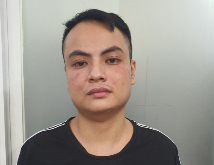 Phan Công Hiến tại Cơ quan điều tra. (Ảnh: Công an cung cấp)