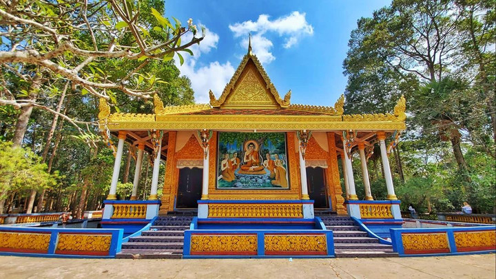 Ngôi chùa nào thiết kế hoàn toàn bằng đá nguyên khối? - 4