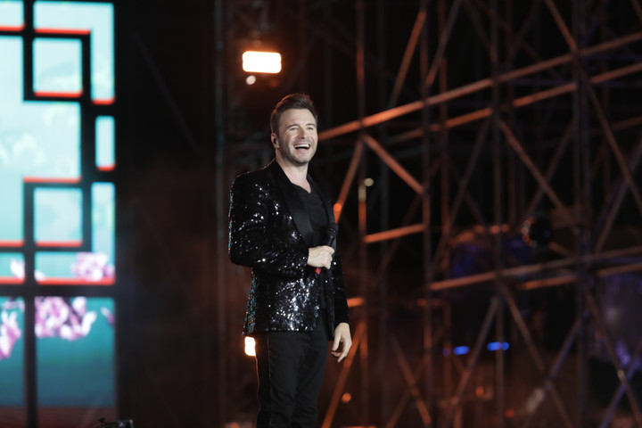 Trưởng nhóm Shane hạnh phúc khi được trở lại Việt Nam.