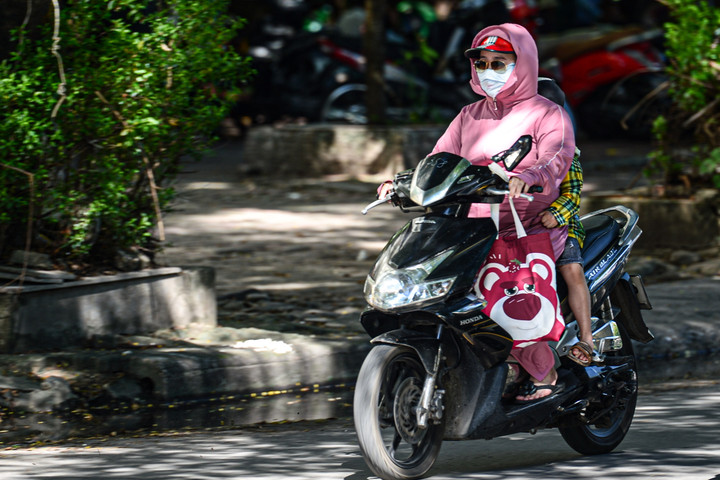 Thời tiết tại TP.HCM hôm nay 23/11, nhiều mây, trưa chiều giảm mây trời nhiều nắng, đêm không mưa.