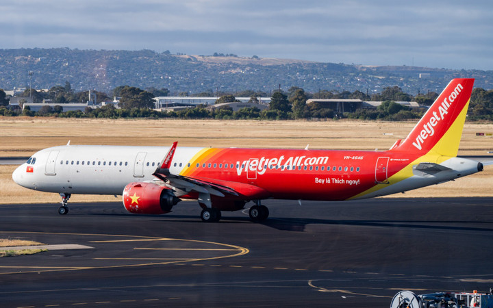 Tàu bay Vietjet tại sân bay Adelaide (Australia).