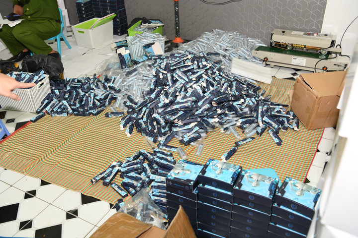 Tang vật vụ án.