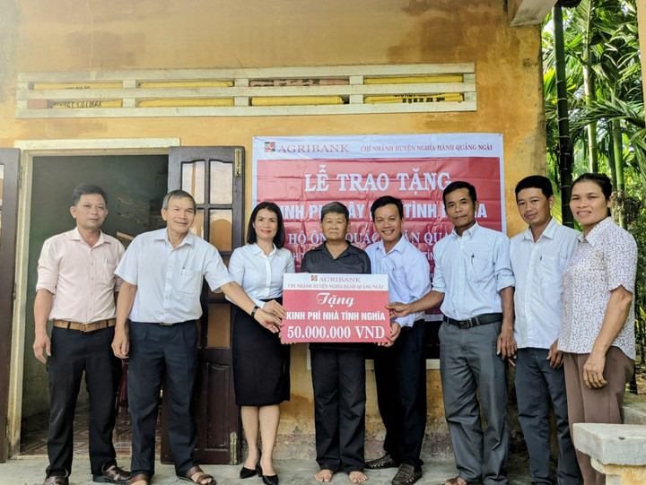 'Agribank - Vì tương lai xanh': Những bước chân tiếp nối hành trình vì cộng đồng - 1