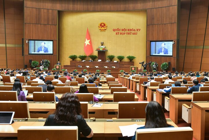 Các đại biểu tham gia phiên họp chiều 24/11. (Ảnh: Quochoi.vn).