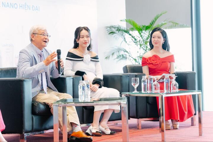 Giáo sư đưa ra cảnh báo các vấn đề về da của phụ nữ mang thai và sau sinh.