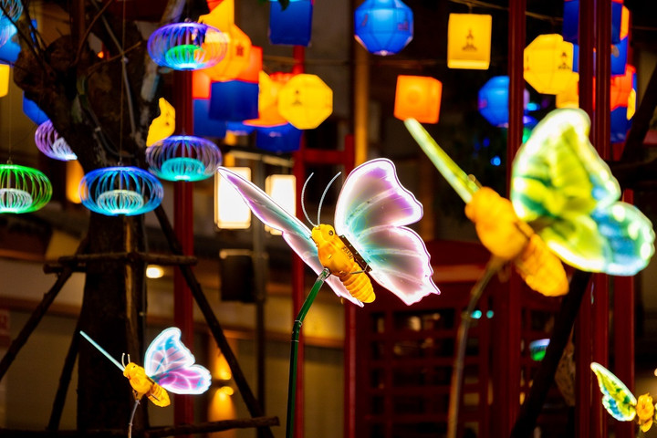 Hàng chục artwork điểm nhấn sáng tạo hứa hẹn là điểm chụp hình “1m2 nhiều nhóm sống ảo” của du khách tham quan.