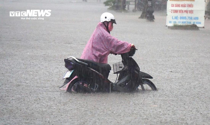 Miền Trung hứng đợt mưa to đến rất to. (Ảnh minh hoạ: Châu Thư)
