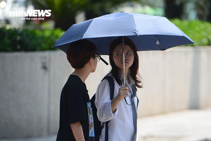 Ngày 28/11, miền Bắc duy trì hình thái thời tiết ngày nắng, đêm và sáng trời rét. (Ảnh minh hoạ: Đắc Huy)