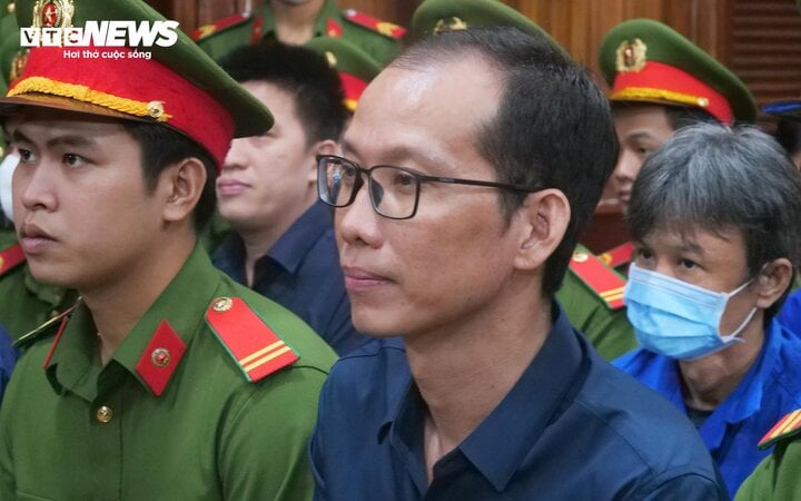 Bị cáo Nguyễn Văn Lợi tại phiên tòa. (Ảnh: Hoàng Thọ)