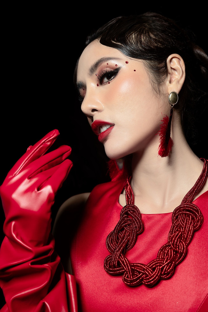 Bên cạnh việc trau dồi kỹ năng người mẫu, Trà My cũng đang ấp ủ thực hiện dự án âm nhạc và thiện nguyện vào cuối năm nay.