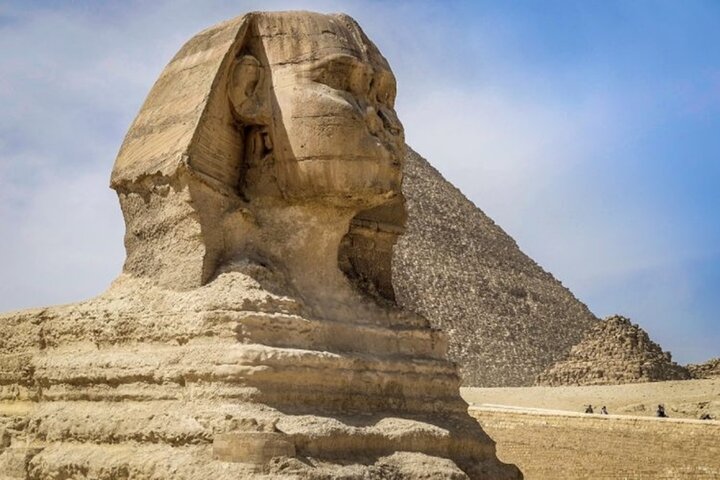 Tượng Nhân sư vĩ đại nổi tiếng ở Giza gây chú ý với chiếc mũi bị mất. (Ảnh: Steampowered)