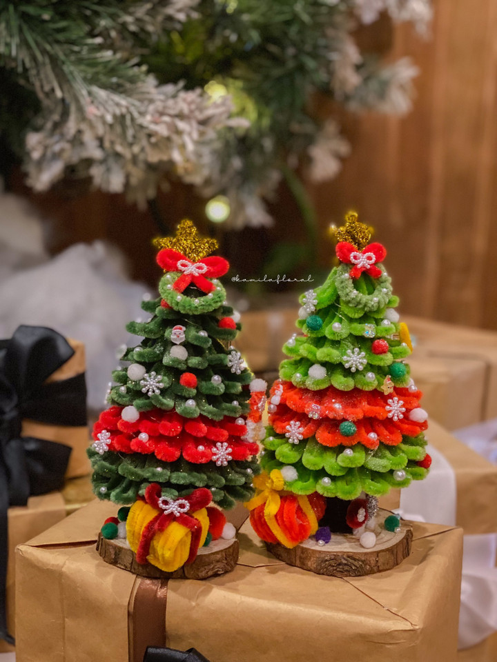 Những cây thông xinh xẻo được làm tại một buổi workshop ở Thái Nguyên. (Ảnh: Kamila's)