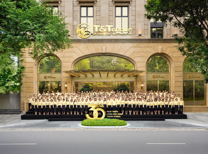 T&T Group hiện nay đã trở thành một Tập đoàn kinh tế tư nhân đa ngành hàng đầu Việt Nam.