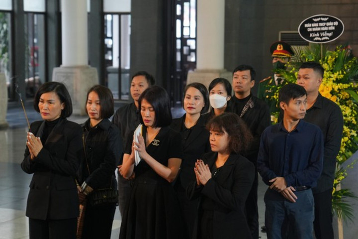 Anh còn được biết đến với biệt danh “nhạc sĩ của những bài hát trong phim”. Xuân Phương bắt đầu viết nhạc phim từ năm 1997 cho bộ phim "Xin hãy tin em" của đạo diễn Đỗ Thanh Hải. Từ đó đến nay, anh viết được hàng chục bài hát cho các bộ phim truyền hình, nhiều ca khúc được yêu mến trong thời gian dài.