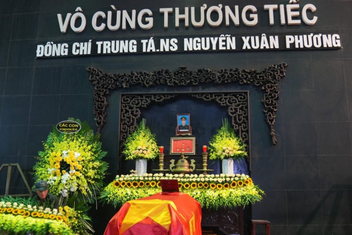 Lễ tang trung tá, nhạc sĩ Nguyễn Xuân Phương được tổ chức vào 11h30 ngày 1/12 tại Nhà tang lễ số 5 Trần Thánh Tông (Hà Nội).