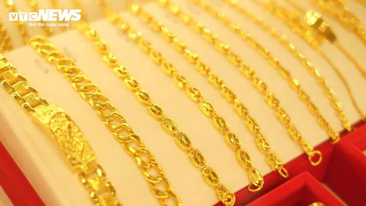 Giá vàng tăng giảm thất thường, nhà đầu tư không kịp trở tay. (Ảnh minh họa: Công Hiếu).