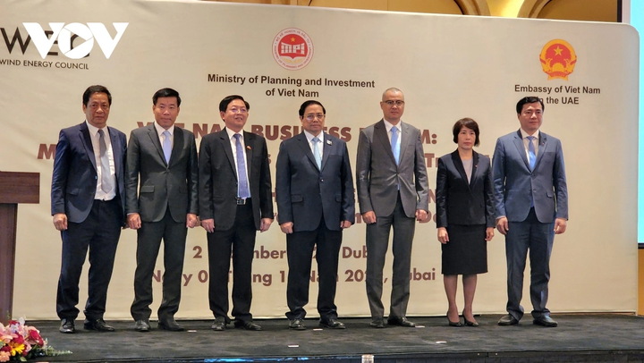 Thủ tướng Phạm Minh Chính dự Diễn đàn 'Huy động nguồn lực cho chuyển đổi xanh' - 3