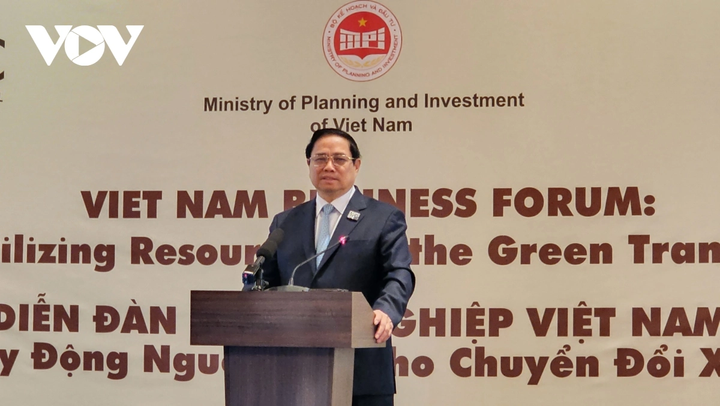 Thủ tướng Phạm Minh Chính dự Diễn đàn 'Huy động nguồn lực cho chuyển đổi xanh' - 4