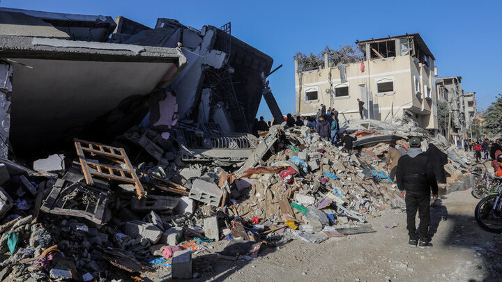 Những tòa nhà bị phá hủy ở Rafah, Gaza. (Ảnh: Getty Images/Anadolu/Abed Rahim Khatib)