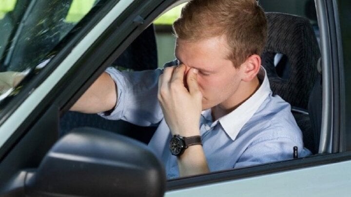 Hiện tượng ảo giác thường xảy ra khi tài xế bị mệt mỏi, căng thẳng quan sát các phương tiện trên đường. (Ảnh minh hoạ).