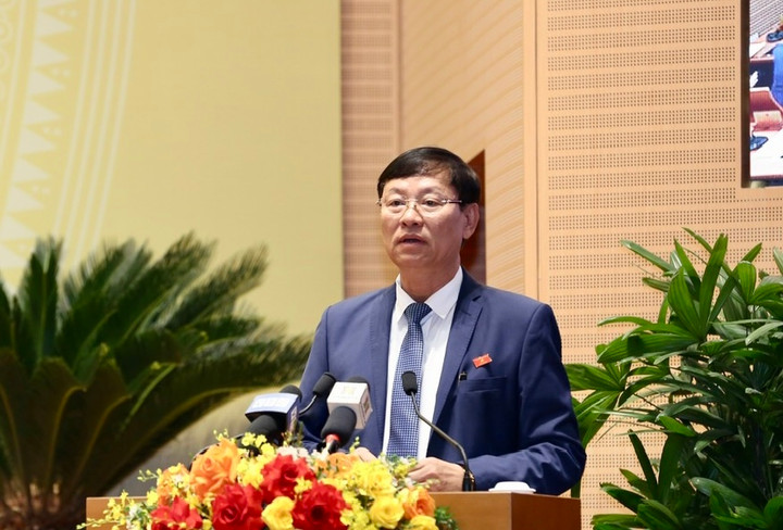 Chánh án TAND TP Hà Nội Nguyễn Hữu Chính báo cáo kết quả công tác năm 2023.