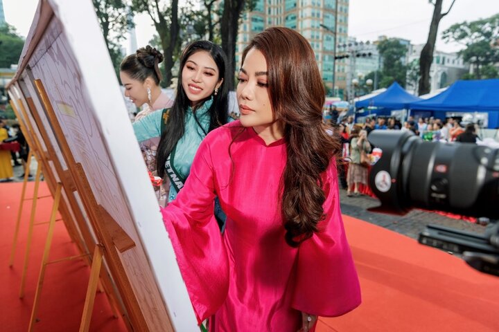Tuần lễ Du lịch lần thứ 3 với chủ đề “Xanh trên mỗi hành trình” vừa khai mạc tại TP.HCM. Lễ phát động có sự tham gia của hơn 100 đại sứ, trong đó có Trương Ngọc Ánh - Trưởng Ban tổ chức Miss Earth 2023 và Miss Earth Vietnam 2023 Đỗ Lan Anh.