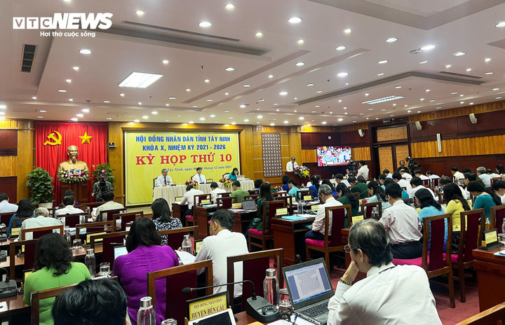 Toàn cảnh kỳ họp. (Ảnh: Hoàng Thọ)