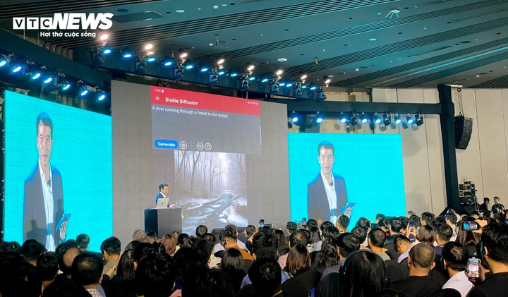 Sau vài giây, bức tranh khu rừng mùa đông đã được PhởGPT thực hiện xong. (Ảnh: Đại Việt)