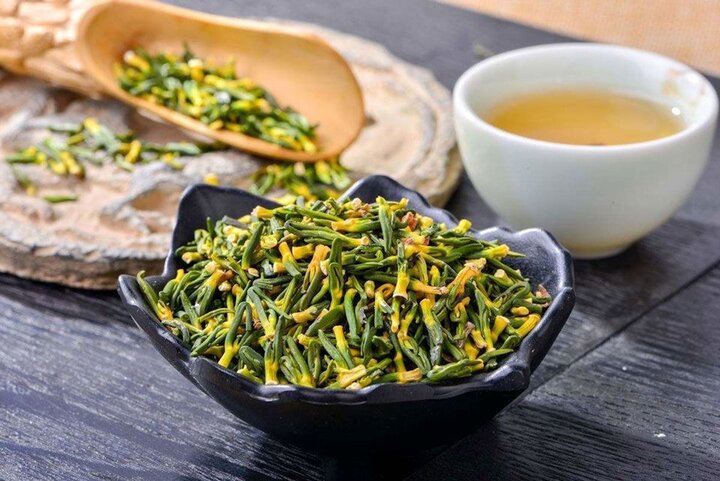 Nhiều loại trà thảo dược tốt cho sức khỏe người cao tuổi.