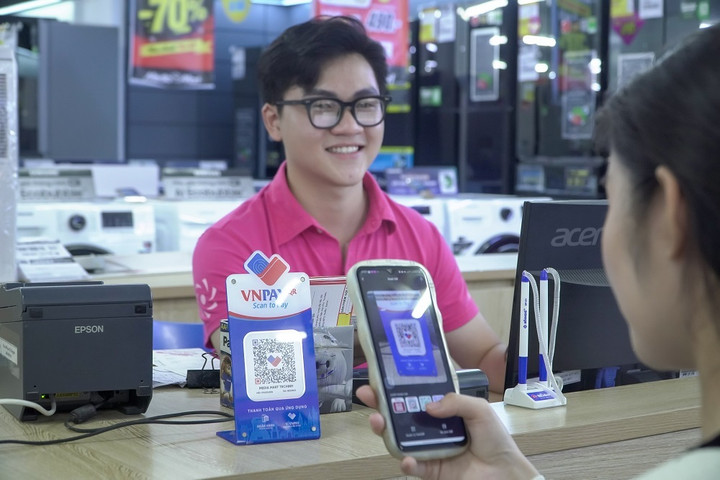 Khuyến mại không giới hạn khung giờ ưu đãi, tuy nhiên số lượng ưu đãi có hạn, vậy nên khách hàng đừng bỏ lỡ dịp siêu ưu đãi này.