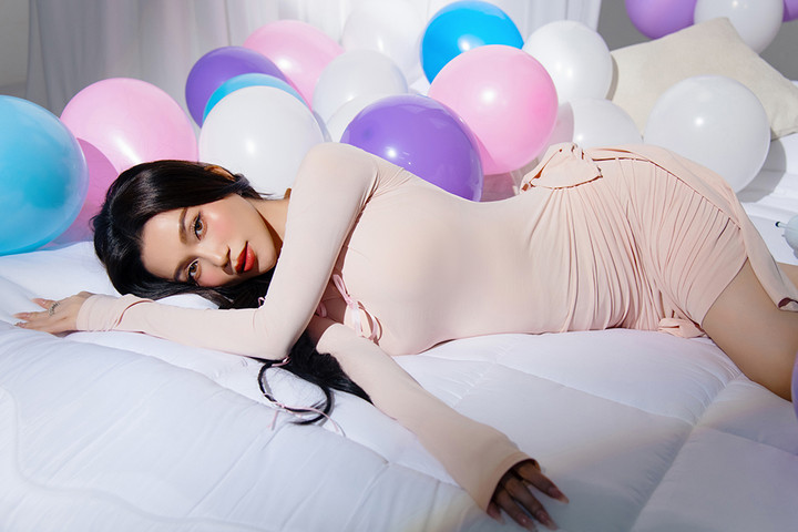 Sĩ Thanh thừa nhận cô mong khán giả nhìn nhận mình là một diễn viên thực lực vì luôn nghiêm túc với nghệ thuật. Dù ít đóng phim và là tay ngang nhưng cô tin diễn xuất là con đường thuộc về mình và sẽ tập trung phát triển cho khả năng này ngày càng được bung tỏa.