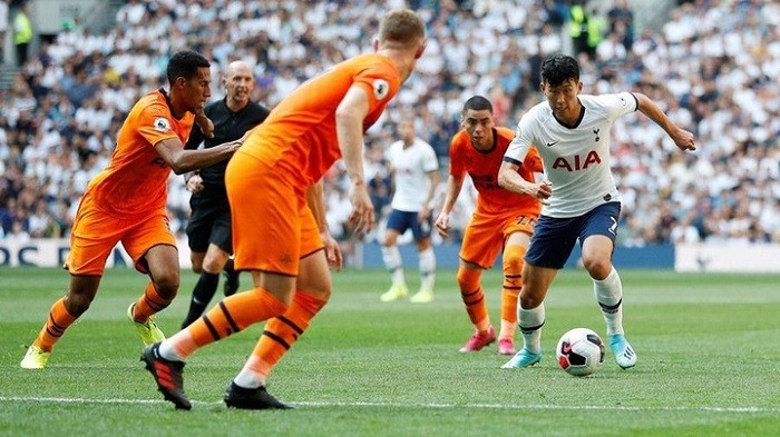 Tottenham chạm trán Newcastle tại Premier League