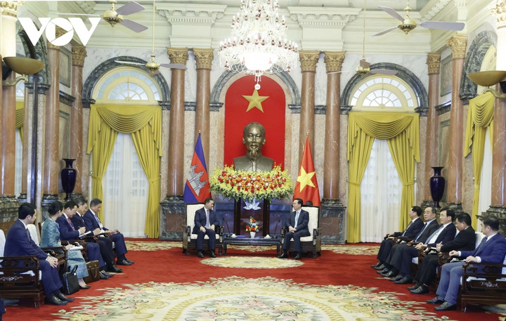 Chủ tịch nước Võ Văn Thưởng và Thủ tướng Hun Manet.