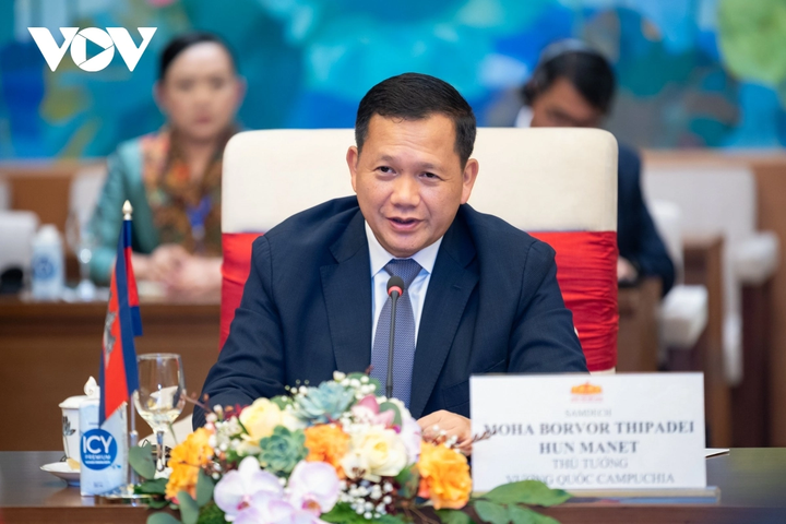 Thủ tướng Campuchia Hun Manet phát biểu tại buổi làm việc.