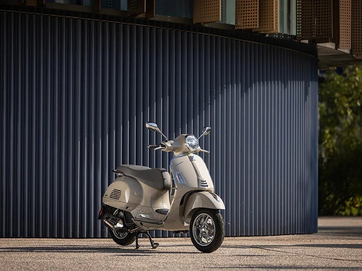 Vespa GTS Classic 150. (Ảnh: Vespa)