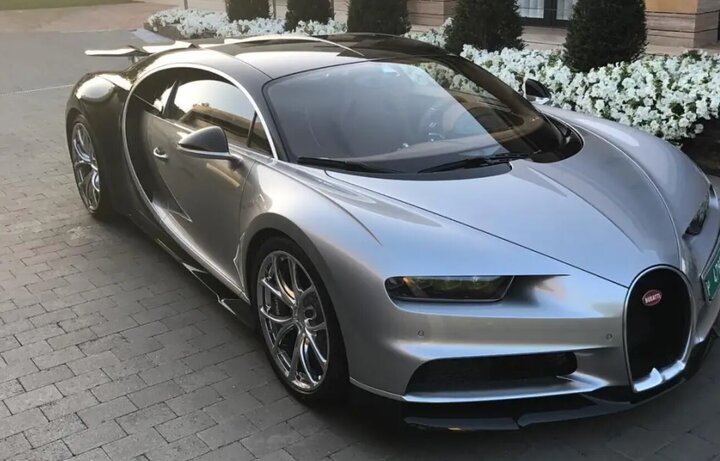 Another Bugatti supercar, Chiron has been in Ronaldo's collection since 2017 for $2.5 million.  Ronaldo is also rumored to have ordered a Bugatti La Voiture Noire worth nearly 10 million USD.  This is considered the most expensive car in the world.  However, he denied this information.