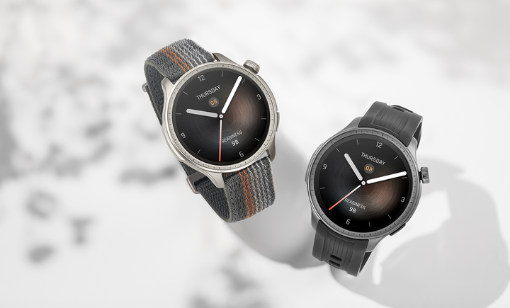 Amazfit Balance mang thiết kế đồng hồ cổ điển.