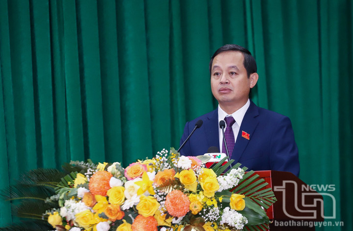 Chủ tịch HĐND tỉnh Phạm Hoàng Sơn phát biểu bế mạc Kỳ họp. (Ảnh: Báo Thái Nguyên)