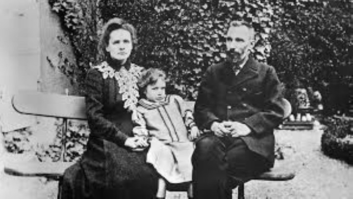 Người phụ nữ duy nhất hai lần nhận giải thưởng Nobel là ai? - 2