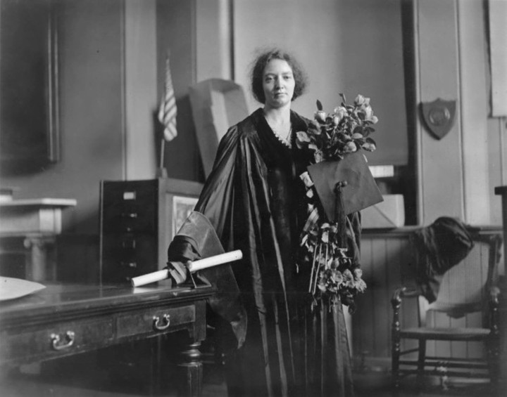 Người phụ nữ duy nhất hai lần nhận giải thưởng Nobel là ai? - 5