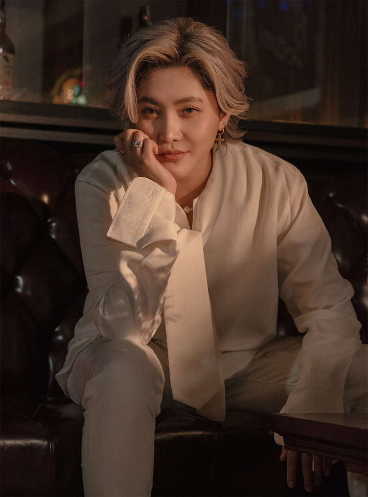 Vicky Nhung hoạt động năng suất trong năm 2023.