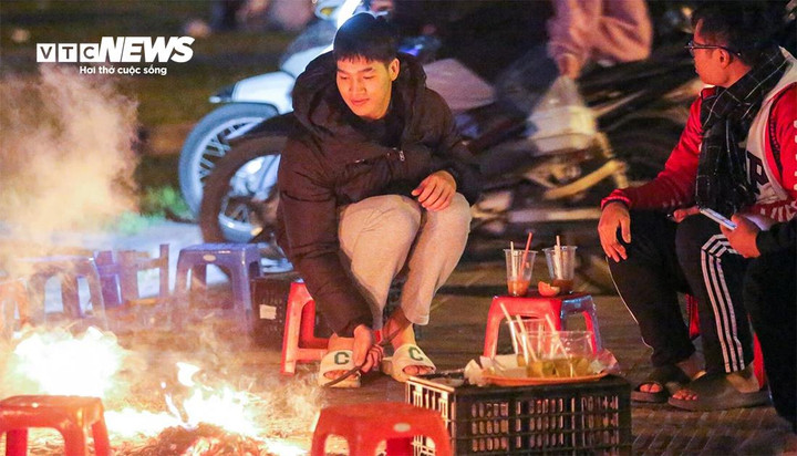 Miền Bắc chìm trong rét đậm, Mẫu Sơn (Lạng Sơn) 1,2 độ C, vùng núi cao khả năng xảy ra mưa tuyết và băng giá. (Ảnh: Khổng Chí)