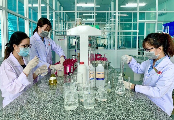 Chính phủ ban hành chiến lược quốc gia phát triển ngành dược Việt Nam giai đoạn đến năm 2030 và tầm nhìn đến năm 2045.