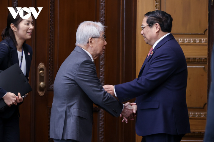 Chủ tịch Thượng viện Otsuji Hidehisa bày tỏ vui mừng được gặp lại Thủ tướng Phạm Minh Chính.