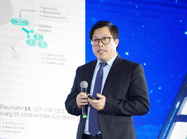 TS. Nguyễn Văn Đĩnh - Giảng viên lâm sàng thuộc Khối Khoa học Sức khỏe, Trường Đại học VinUniversity - cung cấp thông tin: Bệnh tự miễn (tình trạng hệ tự miễn tấn công tế bào cơ thể) trước đây được coi là hiếm gặp, song hiện tại đã trở nên phổ biến.