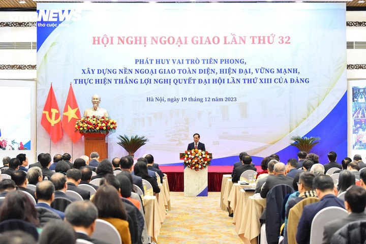 Toàn cảnh phiên khai mạc Hội nghị Ngoại giao lần thứ 32.